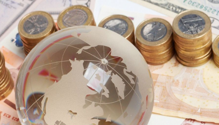“利好刺激移动通信概念股 基金淘金互联网电话”